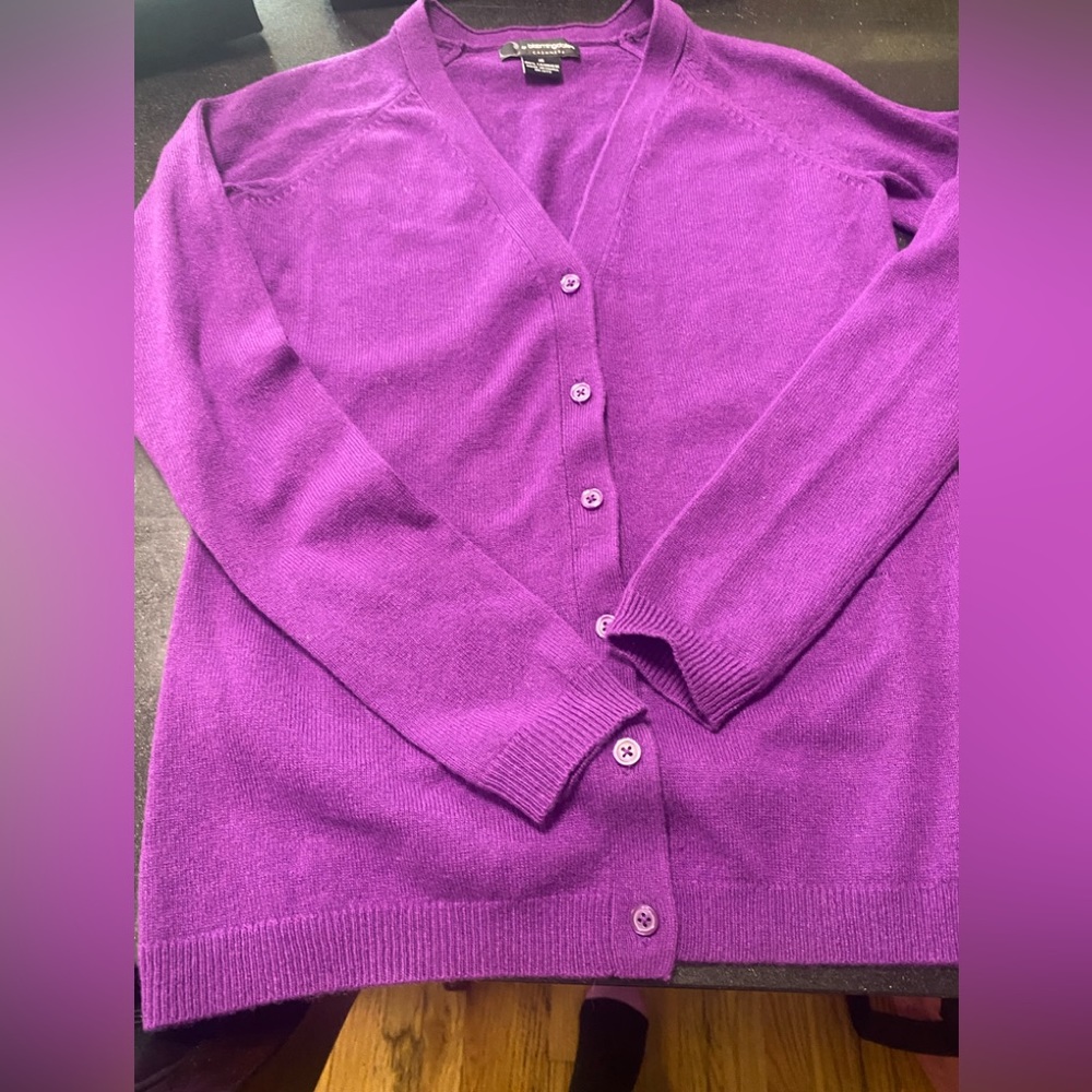 Women’s Cashmere cardigan
